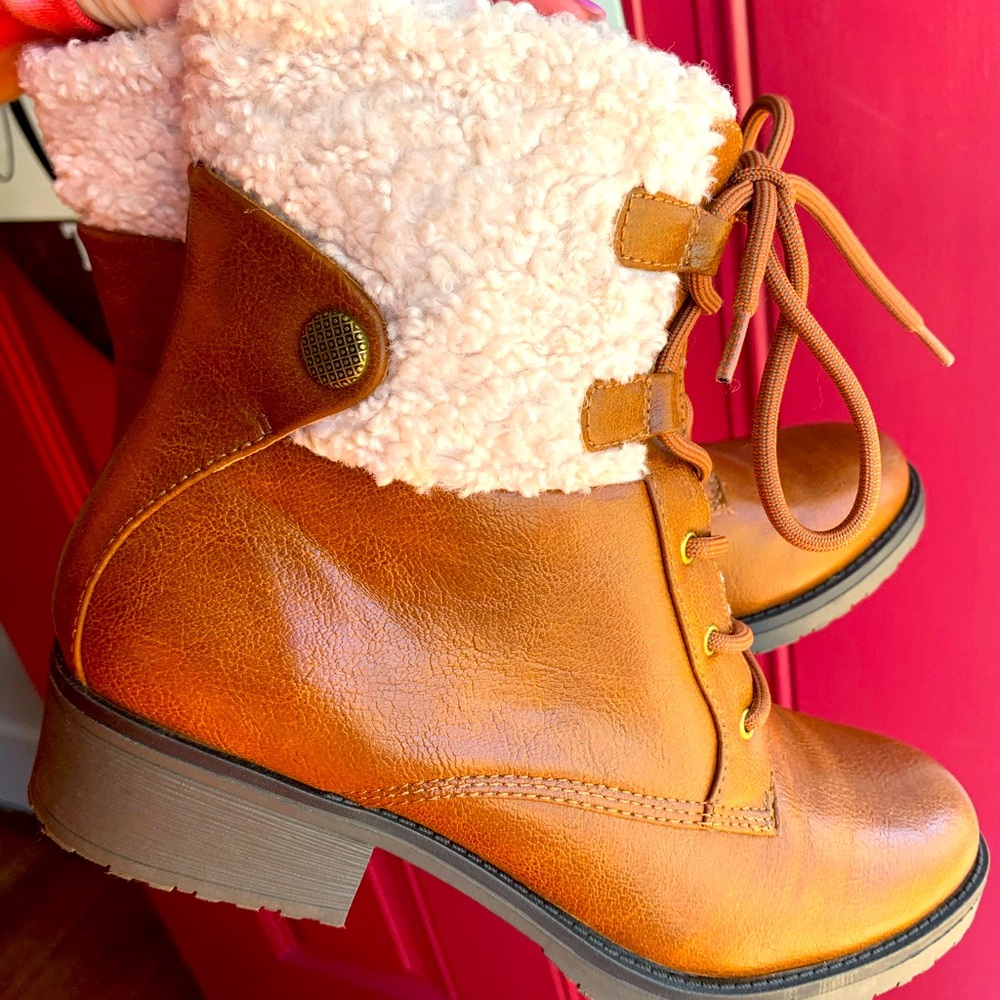 Size 9 New Brown Booties by Bare Traps
